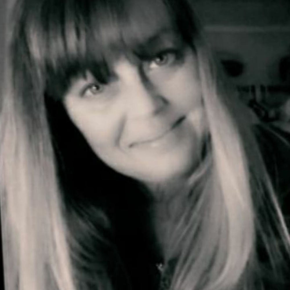 Meet your Posher, Deborah